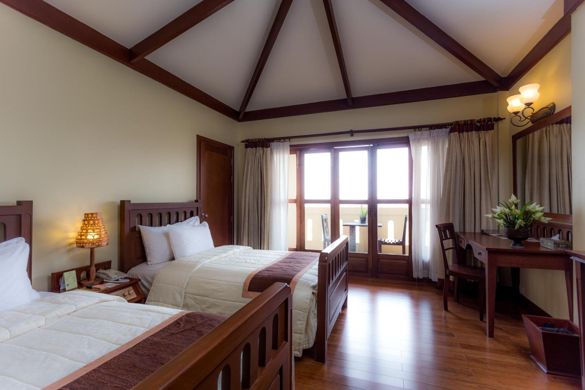 Royal Angkor Resort & Spa Siem Reap Exteriör bild