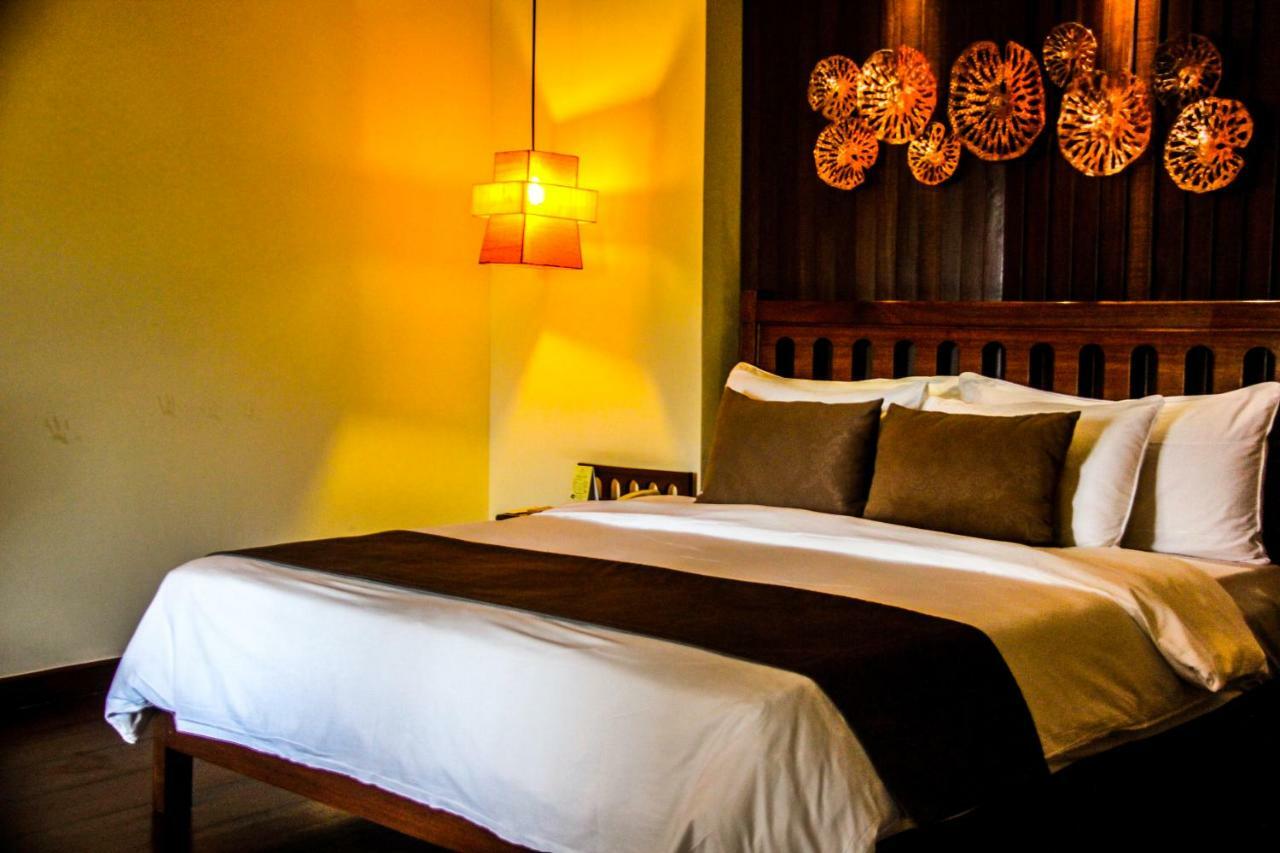 Royal Angkor Resort & Spa Siem Reap Exteriör bild