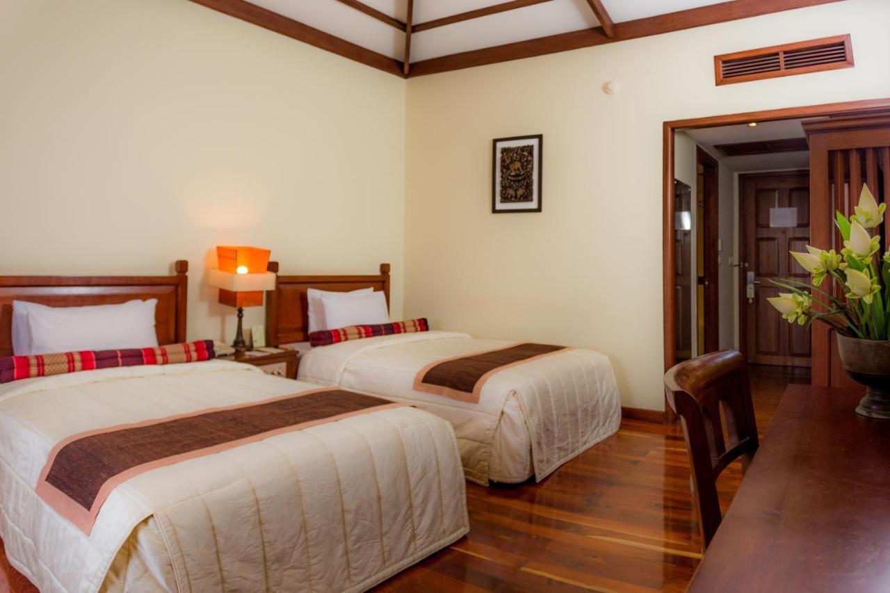 Royal Angkor Resort & Spa Siem Reap Exteriör bild